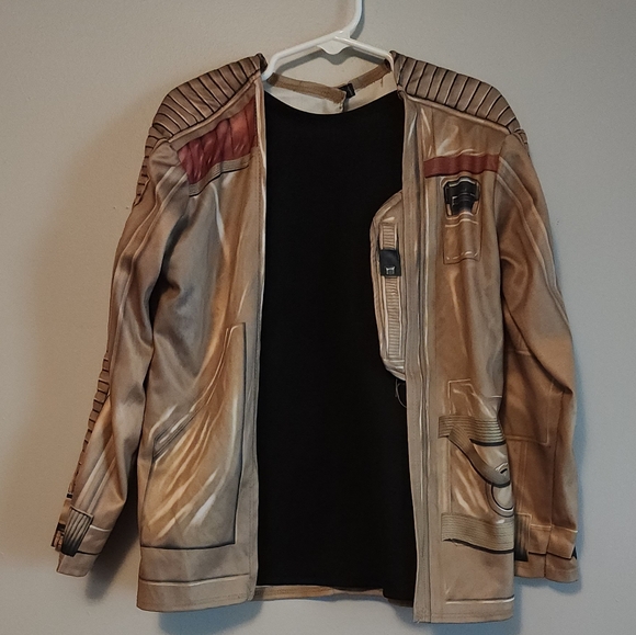 Star Wars Finn DLX Battler Costume small - Picture 6 of 12